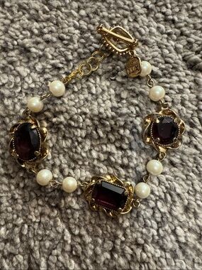 Carolee Lux Gold-Tone Bracelet with Garnet Red Stones and Cream Pearls